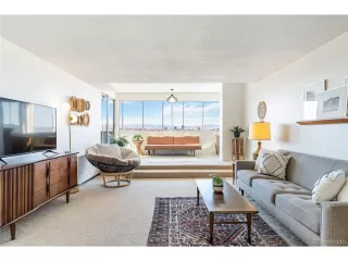 Browse active condo listings in PARKWAY TOWERS