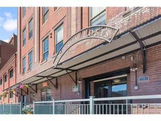 Photo #2: 6931893 Listing 