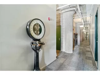 Photo #3: 6931893 Listing 