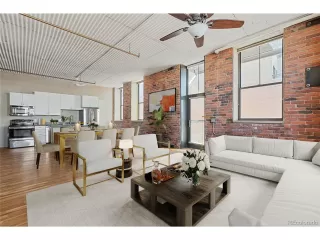 Photo #5: 6931893 Listing 