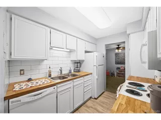 Photo #6: 6931926 Listing