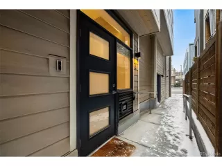 Photo #2: 6931996 Listing