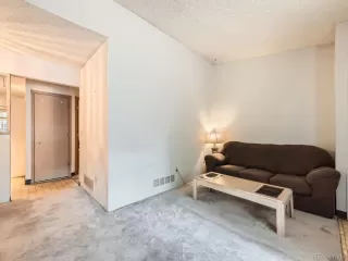 Photo #2: 6934385 Listing