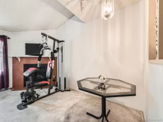 Photo #5: 6934385 Listing