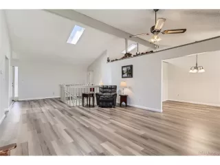 Photo #5: 6935010 Listing 