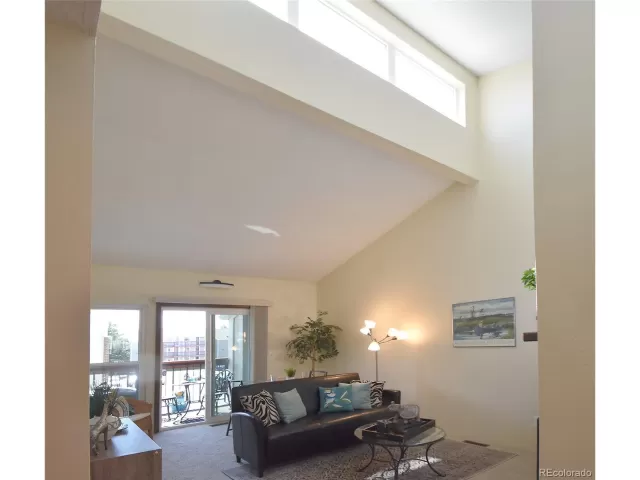 MLS: 6936110 Condo For Sale