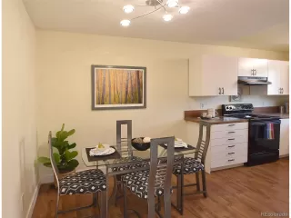 Photo #4: 6936110 Listing