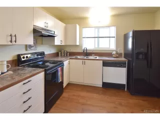 Photo #5: 6936110 Listing