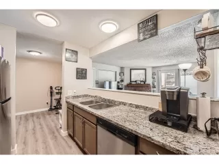 Photo #4: 6936562 Listing