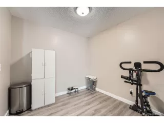 Photo #5: 6936562 Listing