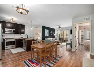 Photo #2: 6939652 Listing