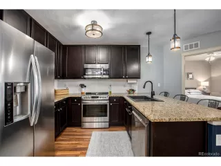 Photo #3: 6939652 Listing