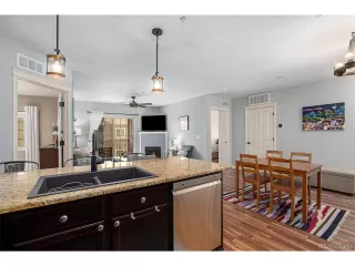 Photo #4: 6939652 Listing