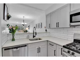 Photo #3: 6939899 Listing 