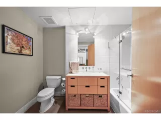 Photo #5: 6941043 Listing 