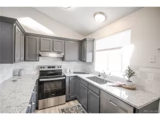 Photo #6: 6941722 Listing