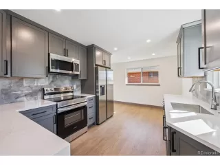 Photo #3: 6942303 Listing