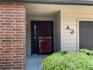 Photo #2: 6942893 Listing