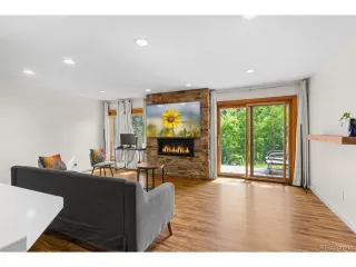 Photo #6: 6943602 Listing 