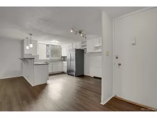 Photo #3: 6944706 Listing 