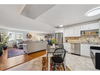 Photo #3: 6945528 Listing 