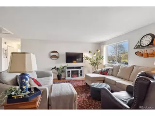 Photo #5: 6945528 Listing 