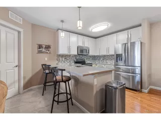 Photo #2: 6949658 Listing