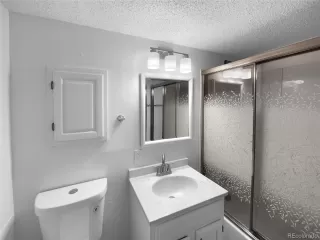 Photo #6: 6950079 Listing 