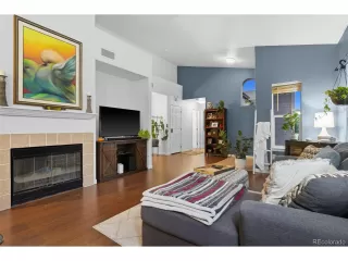 Photo #5: 6953743 Listing