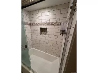 Photo #5: 6953880 Listing