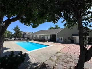 Photo #6: 6953880 Listing