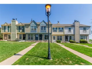 More Details about MLS # 6954410 : 1622 S IDALIA CIR E AURORA CO 80017