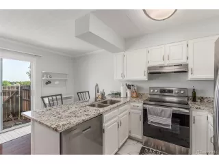 Photo #6: 6954410 Listing