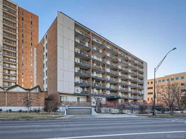 MLS: 6956689 Condo For Sale