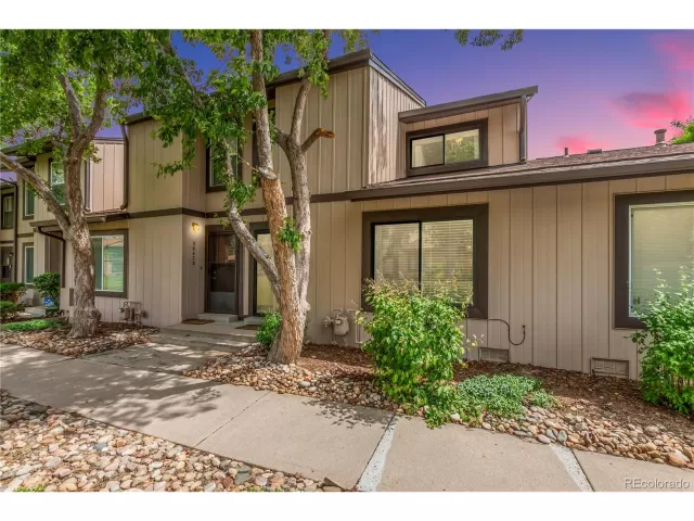 MLS: 6957146 Condo For Sale