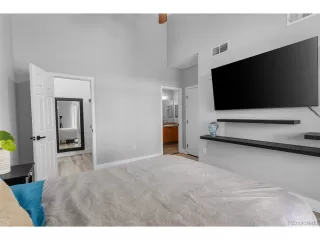 Photo #6: 6962348 Listing 