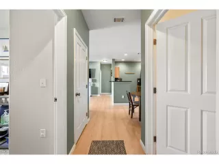 Photo #3: 6967860 Listing