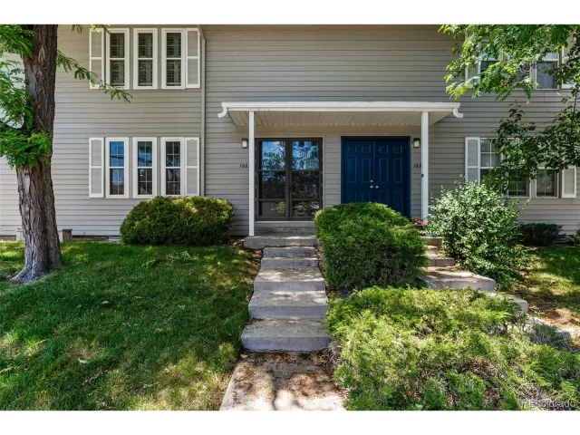 MLS: 6967954 Condo For Sale