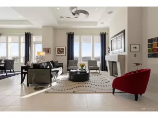 Photo #4: 6968592 Listing