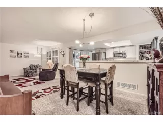 Photo #3: 6973898 Listing