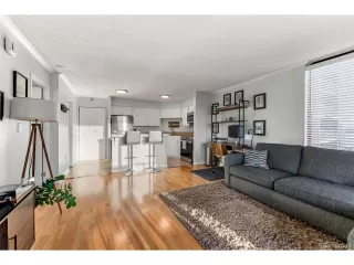 Photo #4: 6975555 Listing