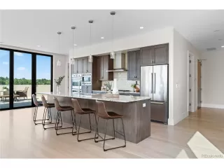 Photo #2: 6978682 Listing