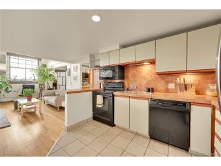 Photo #4: 6979373 Listing