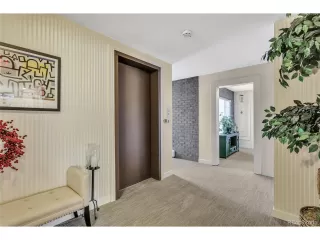 Photo #4: 6980359 Listing