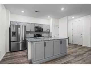 Photo #6: 6980620 Listing 