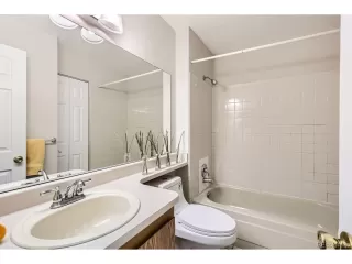 Photo #4: 6982604 Listing