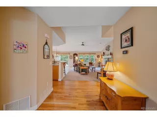 Photo #3: 6984323 Listing