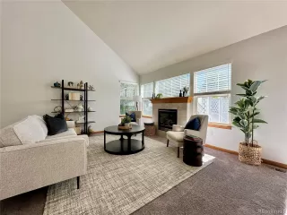 Photo #6: 6985688 Listing 