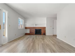 Photo #6: 6985710 Listing 