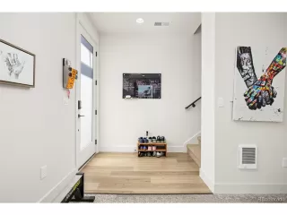 Photo #6: 6986275 Listing